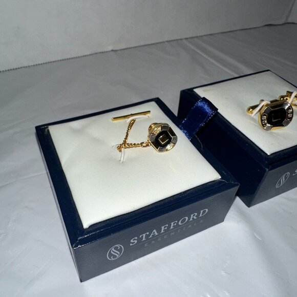 Stafford Essentials Gold & Black Cufflinks & Tie Bar Set - Picture 2 of 7